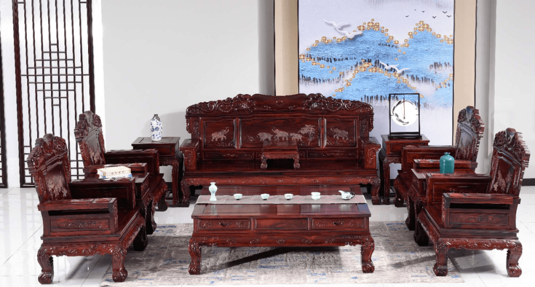 闻品坊:匠心打造精品黑酸枝家具_红木