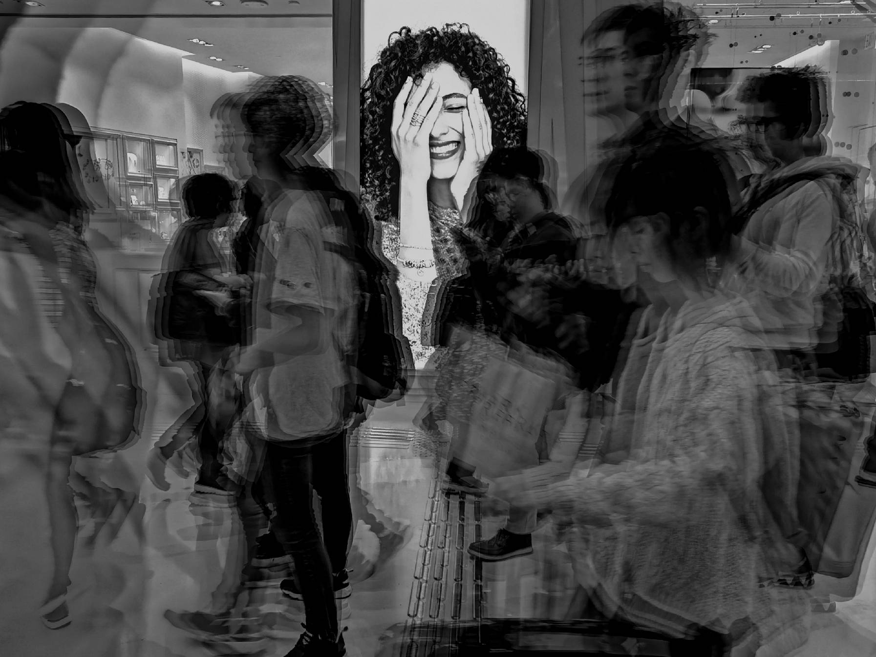 美图|生活就是那匆匆而过的身影，摄影达人的手机街拍。