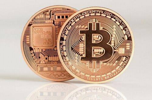 比特币现货和资产 bde90317a2fd47a0ab8b70a0a6cd25e9.jpeg