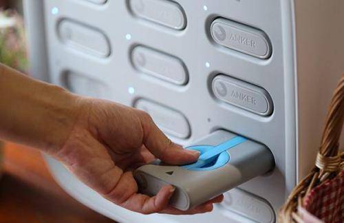 续航|快充与电池迭代，消灭续航焦虑也要干掉共享充电宝？