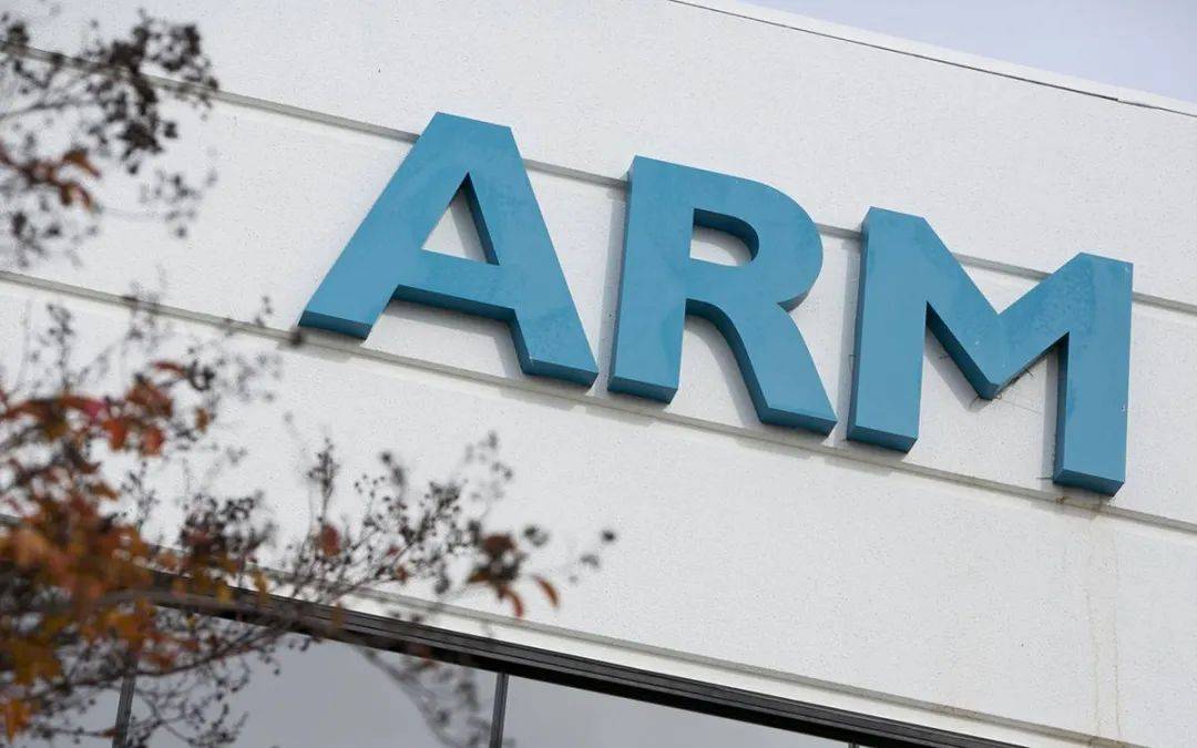 原创软银考虑出售ARM，芯片价格将提高四倍，苹果或成最大潜在买家