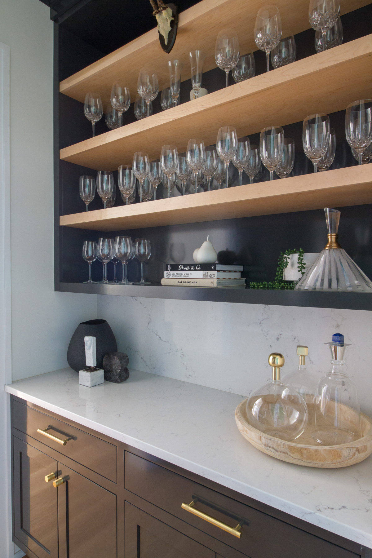 设计|环球视野丨清新现代风格融入传统设计，新古典的独特美学主义