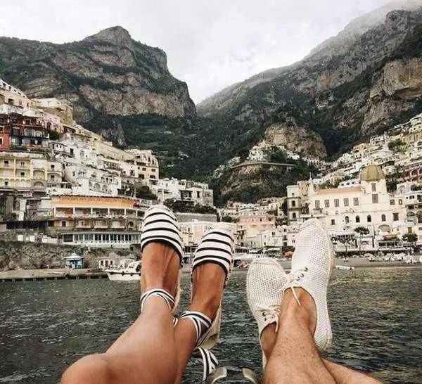 凉鞋|完爆小白鞋！这双神仙凉鞋跪求你买，巨显腿长！