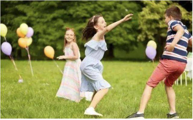 医生|7岁男孩脾胃虚，停止生长，医生怒斥家长，怎么给孩子常吃这些？