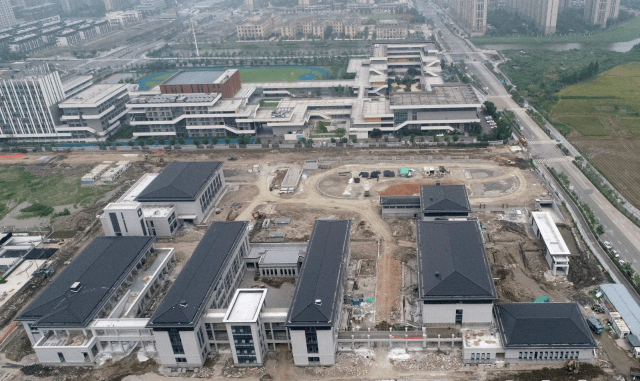 【宁波镇海疫情最新消息,宁波工程学院疫情期间可以进出校门吗】