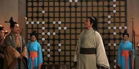 八卦|司马老头讲八卦（二）——论拍马屁的重要性！