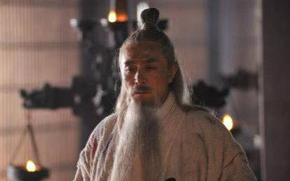 原创中国最早的裸官伍子胥:为何被吴王夫差赐剑自杀
