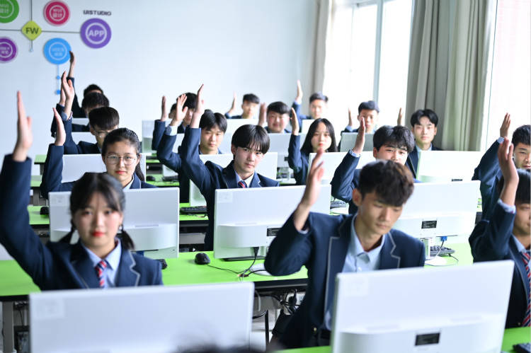 教育|热烈祝贺四川新华电脑学院被评为“四川省诚信教育优秀示范单位”！