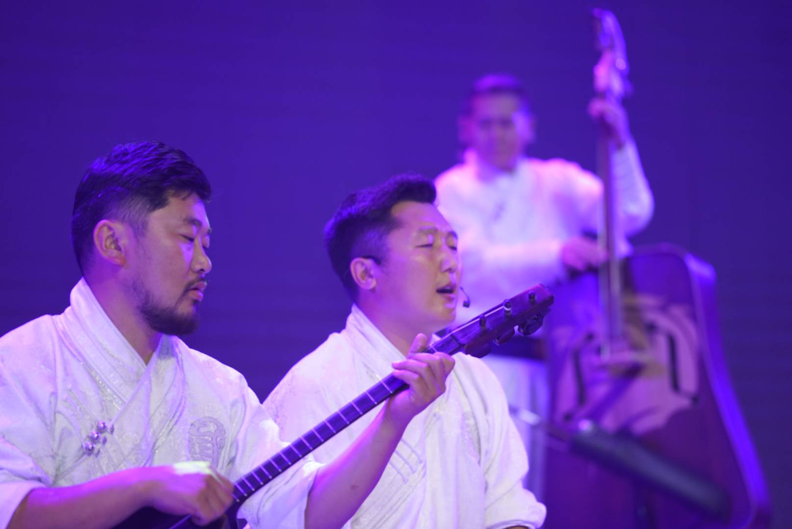 市值管理|蜂狂购全球并购市值管理大会|绚丽民族风 乌兰牧骑歌舞激情上演