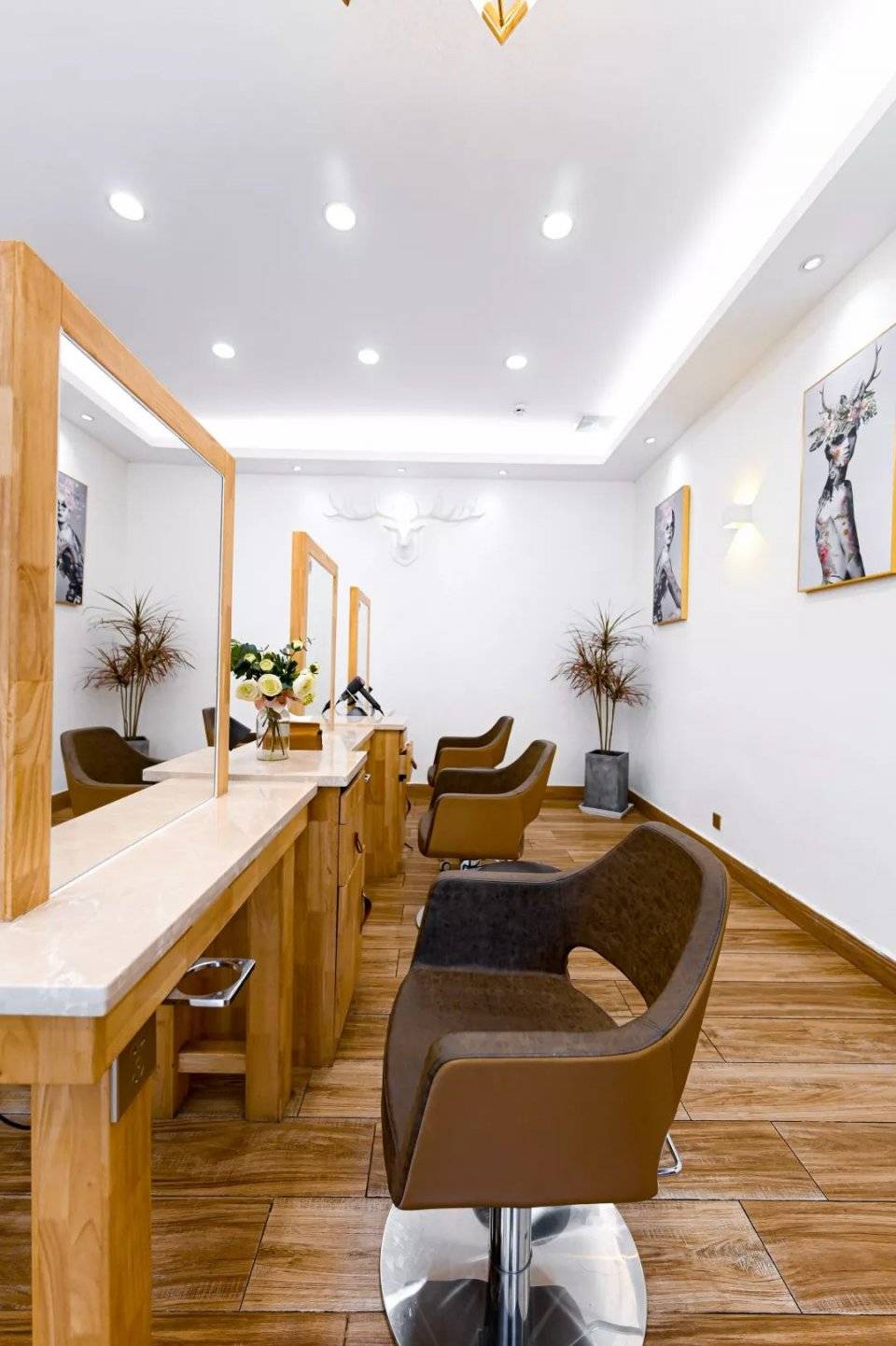 改造|欧莱雅美发!1V1造型定制,100%量身打造!素人变女神只要2h…