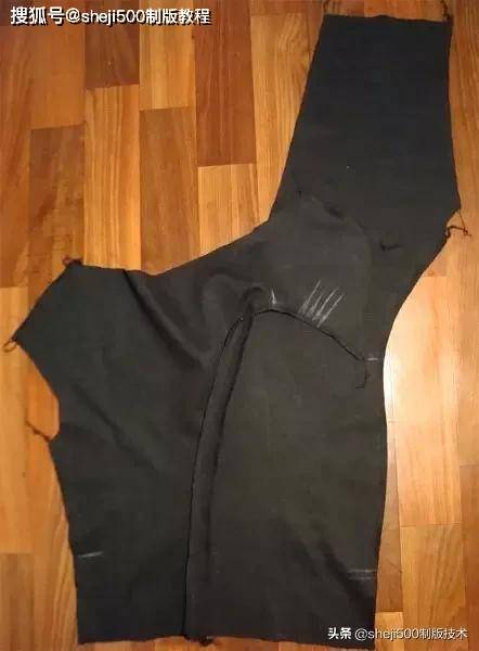 教程|434 扭结裙子纸样及缝制教程