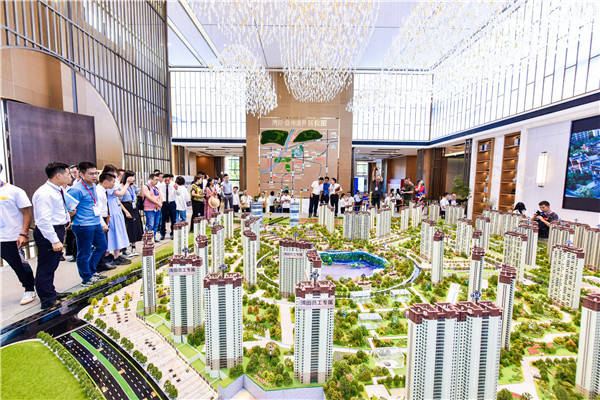 盘州市gdp2020是多少_2020年中国gdp变化图(3)