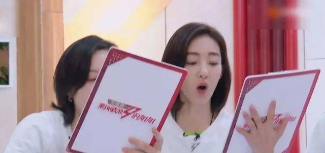 姐姐|原创浪姐女导演对着镜头大哭！王丽坤被淘汰，为啥女导演比谁都难过？