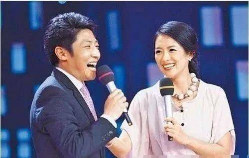 何炅共|原创撒贝宁当奶爸的226天,妻子李白和龙凤胎疑似仍在国外?