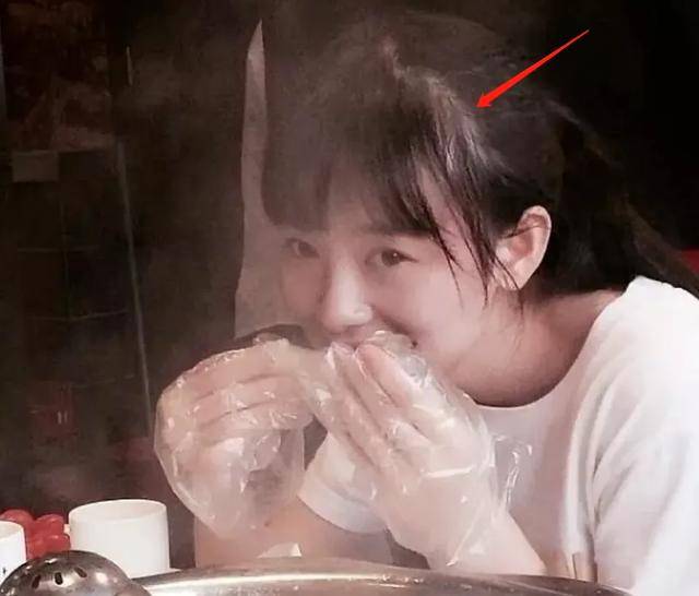 慎入|鞠婧祎再次暴露真实发量，痕迹明显密集恐惧症患者慎入