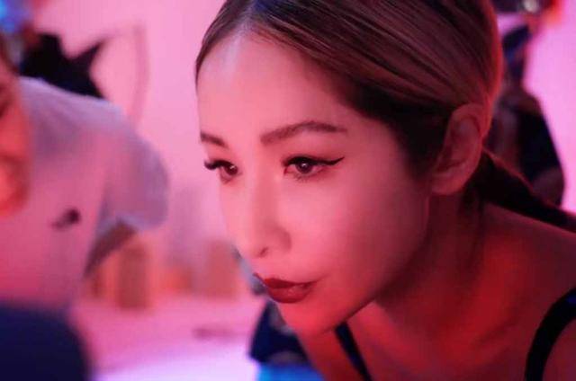 萧亚轩|原创萧亚轩自曝有大事发生？感情事业一帆风顺，是什么让她草木皆兵？