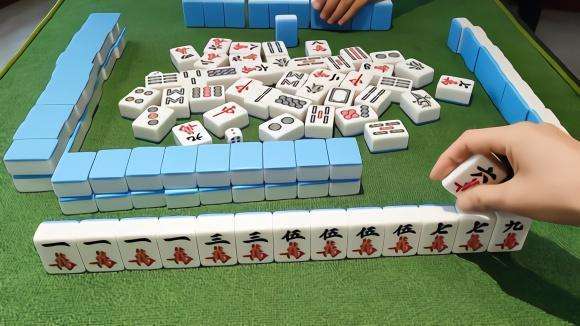 麻将胡什么猜成语_麻将天胡是什么牌图片(3)