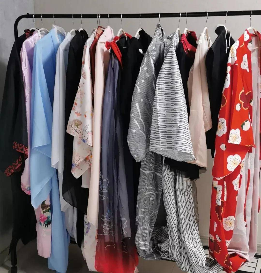 如何给人物换服装 d67294a5848b4064bd9873026a48ca48.jpeg