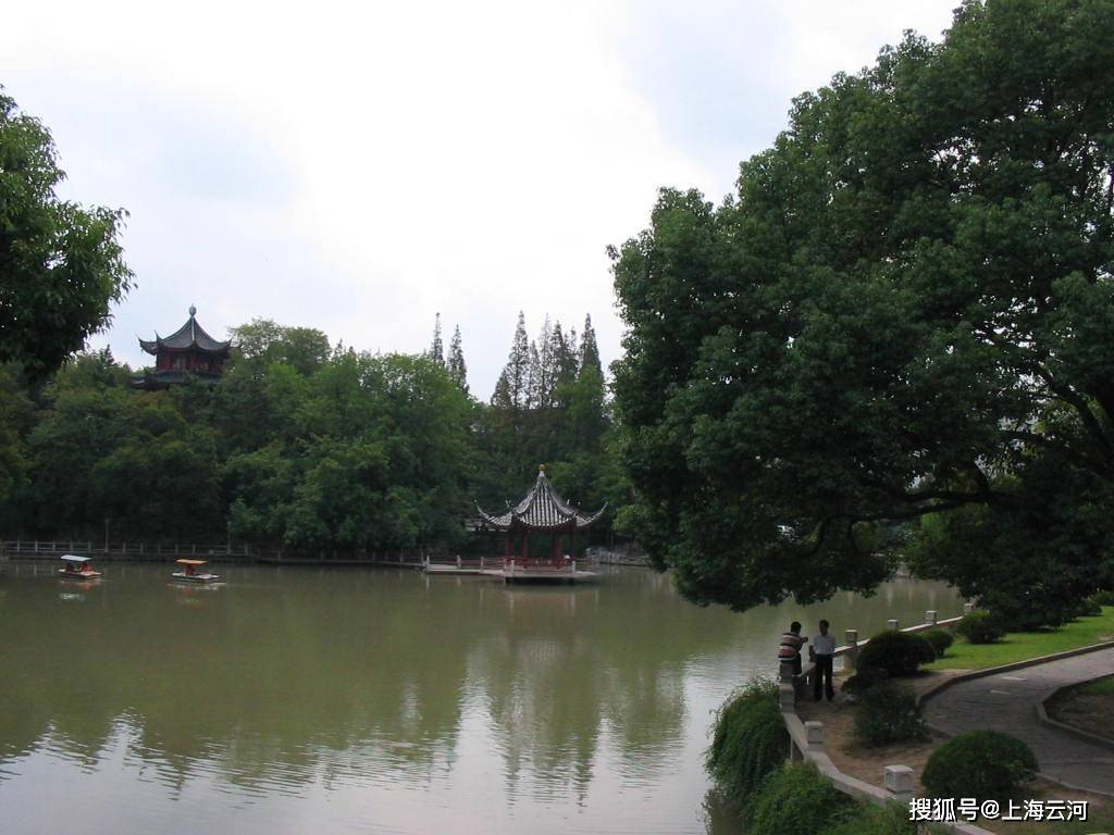 2005,上海嘉定汇龙潭公园(1)