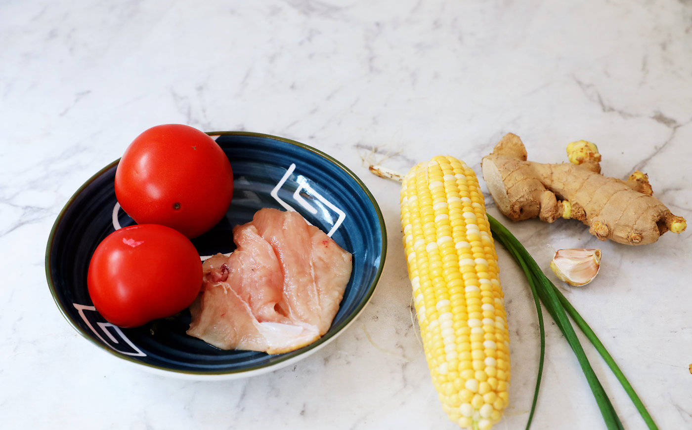 鲜肉|汤鲜肉嫩,酸甜开胃,上桌就被夸,最适合夏天有菜有肉一锅出