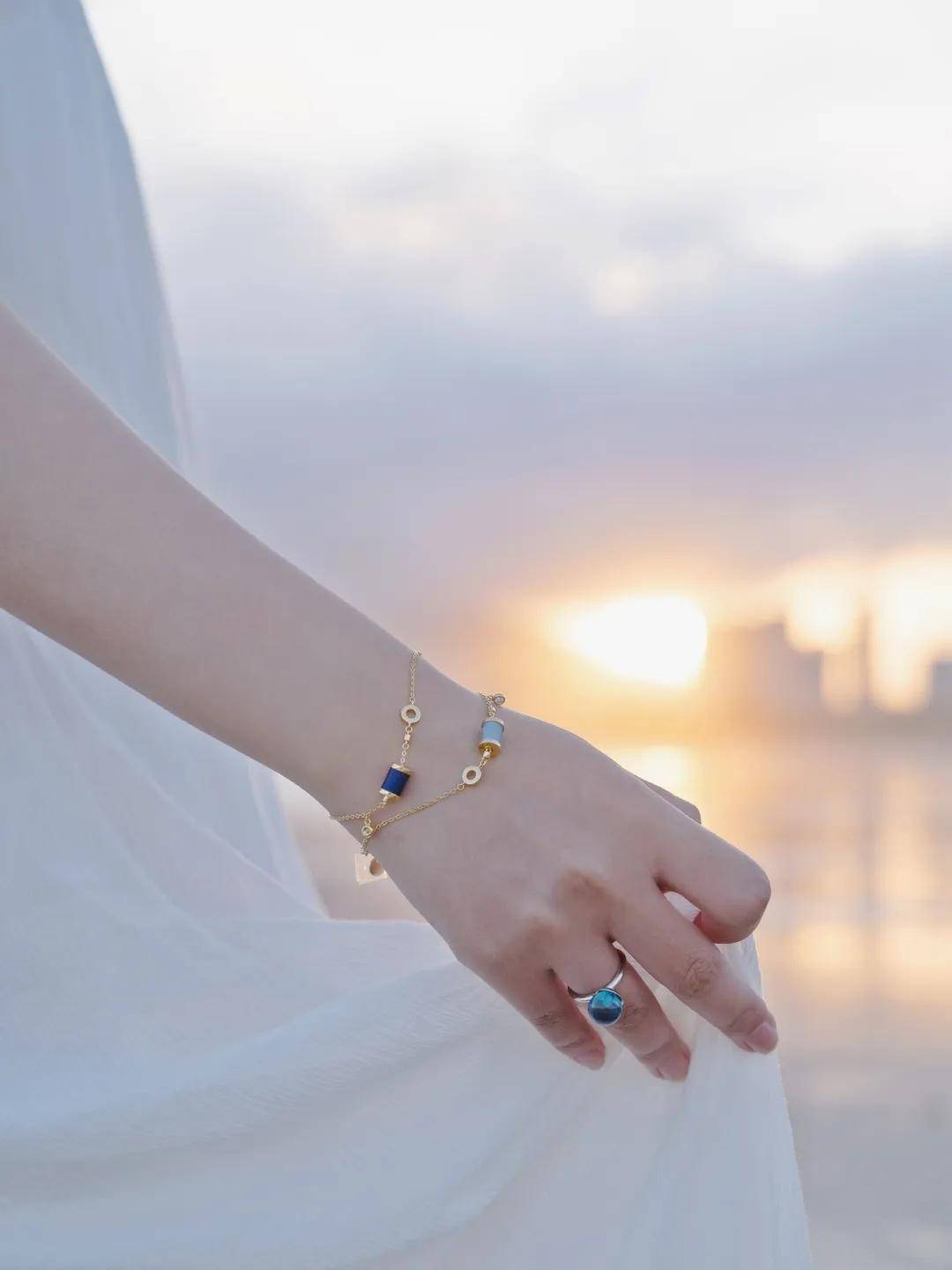 项链|度假这么穿,惊艳整片海滩!