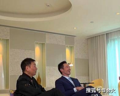 陈豪|原创TVB视帝谈辛酸过往，跑龙套20年，曾一年半没收入还欠下10万债务