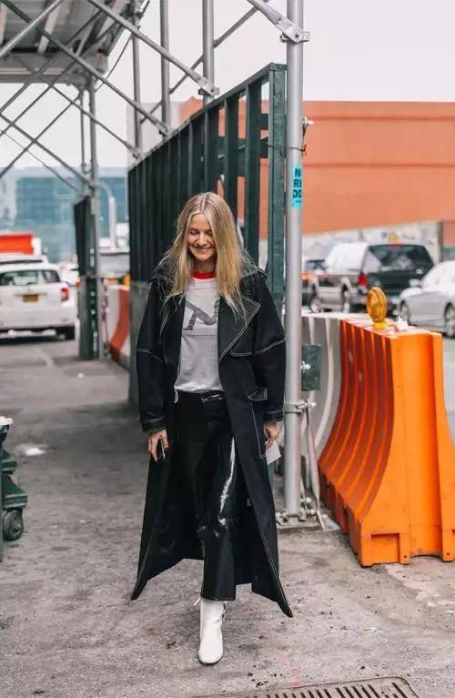 风衣|夏季的T恤+春季薄外套=秋季最潮搭配！