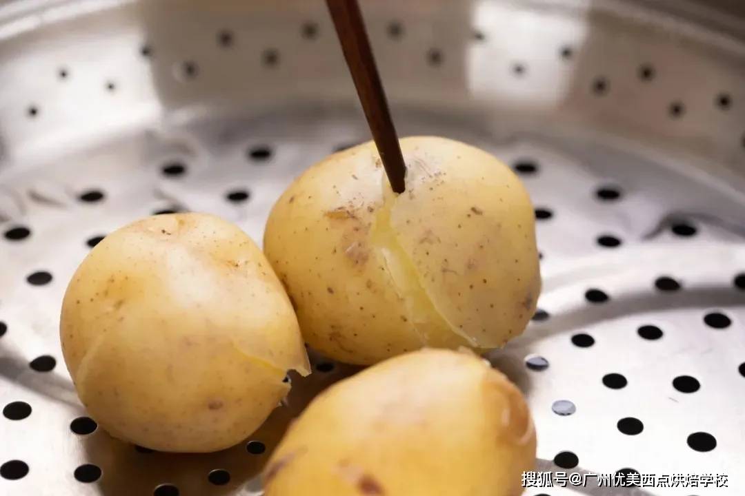 「乐事」分分钟秒杀乐事的清爽黄瓜味薯片~,优美西点の乐事薯片