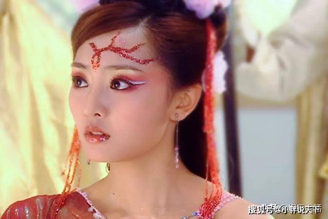 服装|全员美人的《欢天喜地七仙女》，连造型和妆容都格外小清新