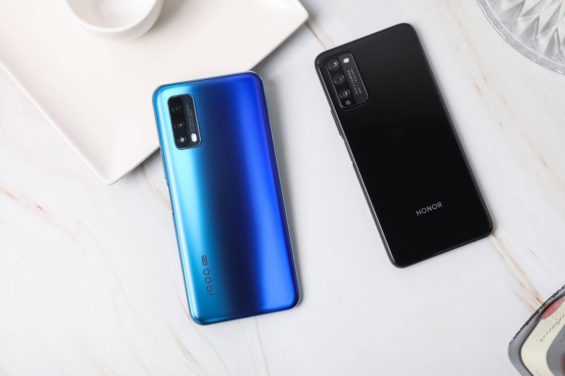 自己换手机电池的成功率高吗 d82fc8de79b5461989df86ef90d44f90.jpeg