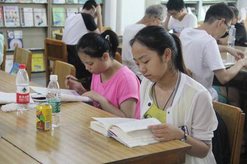 同学|同学情谊铁不铁，就看借不借你这4东西，老师：都借的千万要珍惜