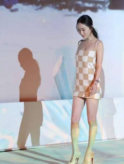 649bb895e1dc47bc9c765320a568b617.jpeg
