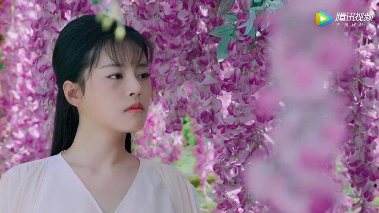 梓芬气质好,玉兰脸型好,锦觅夺冠