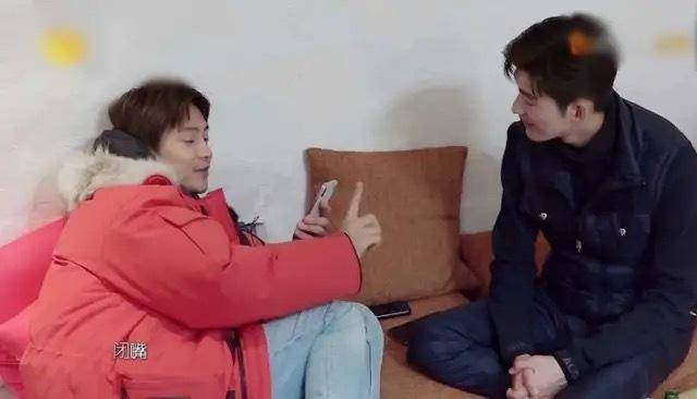 胡军|原创杨洋被胡军连环套路，引陈学冬下场呵护，同为郑爽的CP却惺惺相惜