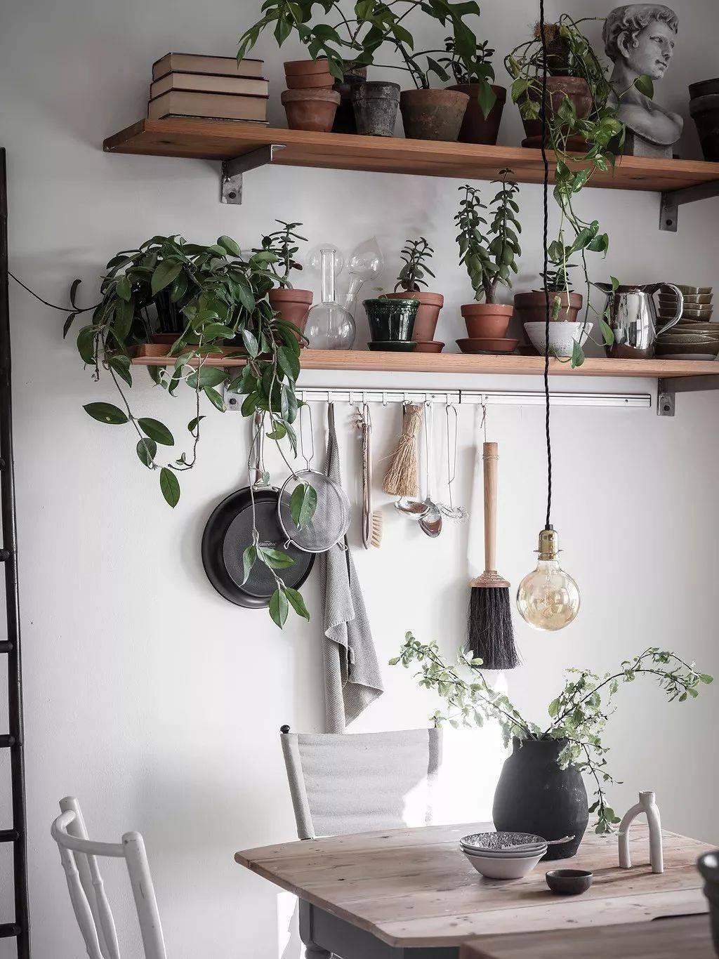 家具|西安室内软装设计师:随手一拍就是网红ins风？这么做就够了！