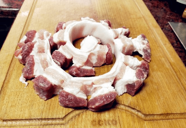 肉怎么切成沫 307b5313e341412aacec46a41b0115a1.png