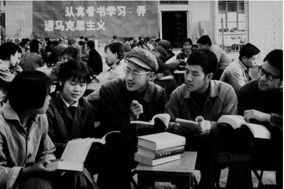 70年代初的工农兵大学生,一代人的青春回忆