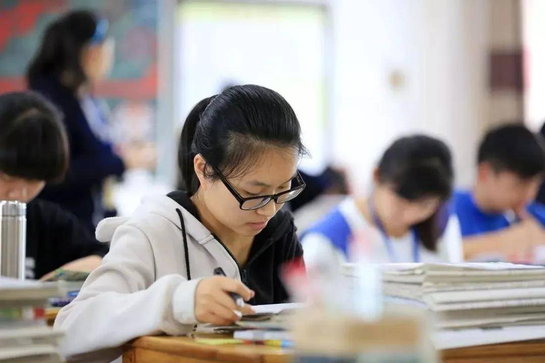 高三生|2020届复读之路困难重重！多省确定不再招收复读生