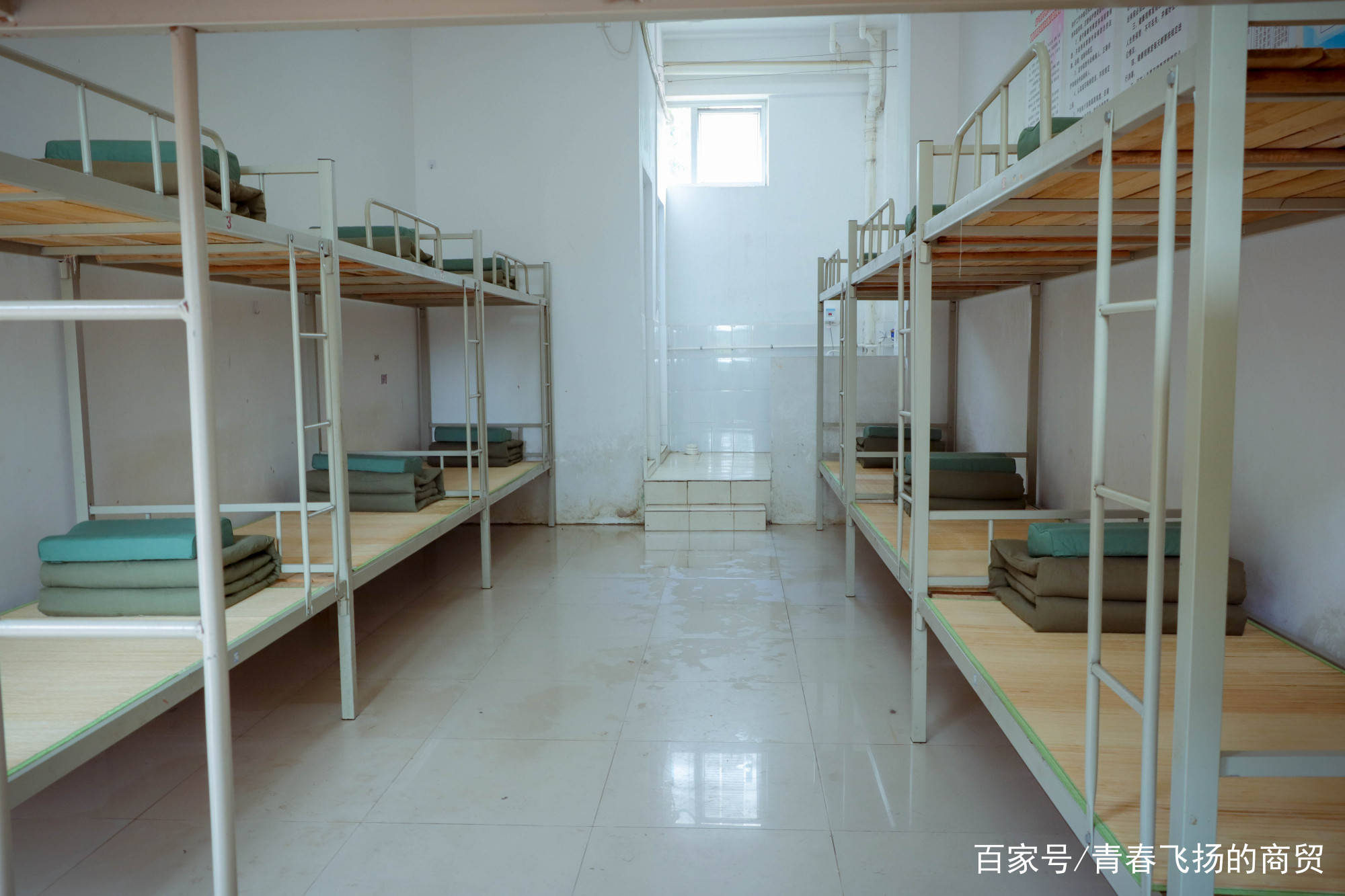 (兵源班同学宿舍内务)