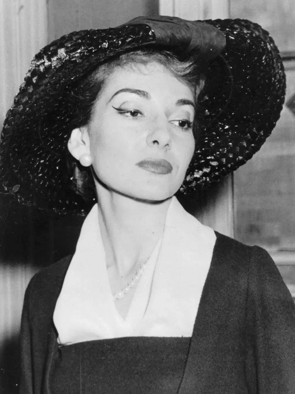 玛丽亚·卡拉斯|船王的情人，赫本的好友，这个200斤女人不简单！