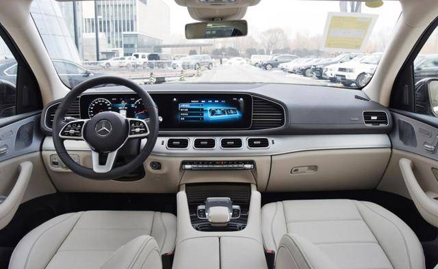 飞行家林肯成交价 d5fd17d2fc3f4476b4bfd4ae7a3a03da.jpeg