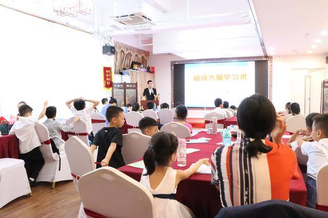 进行|正言易道商学院「中国青少年领袖演讲口才训练营」圆满成功