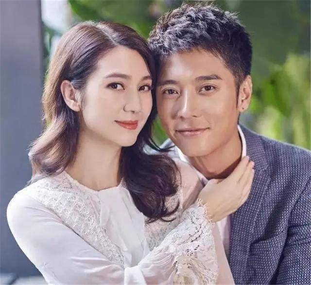 洪欣女儿长大了，笑容可爱大眼迷人，与1米87的哥哥成反差萌