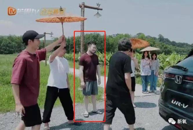 白皮|娱乐圈最新冷白皮冠军，生图让所有女星黯然失色！