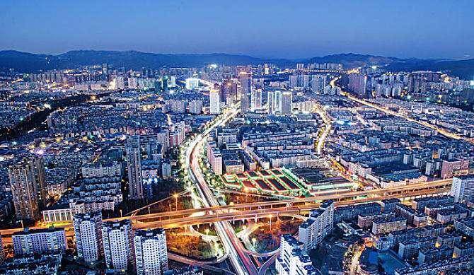 2020年昆明GDP多少_昆明2020年地铁规划图(3)