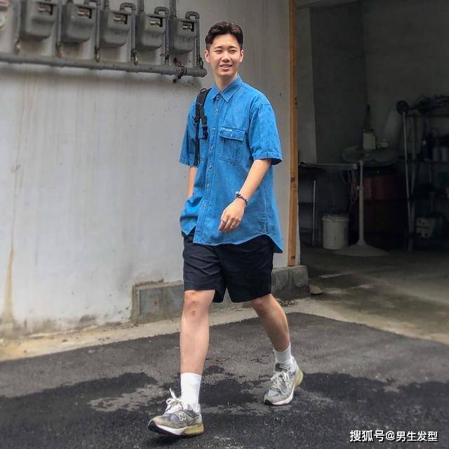 球衣和短裤应怎么搭帅气_科比球衣