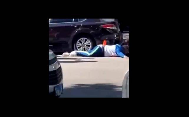 美国歌手遭枪击身亡,3年里他弟和好友接连遭枪