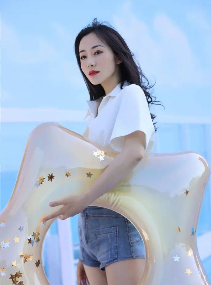 原创百褶裙算什么?韩雪这款"懒人裤"才适合夏天,穿搭方便又藏肉