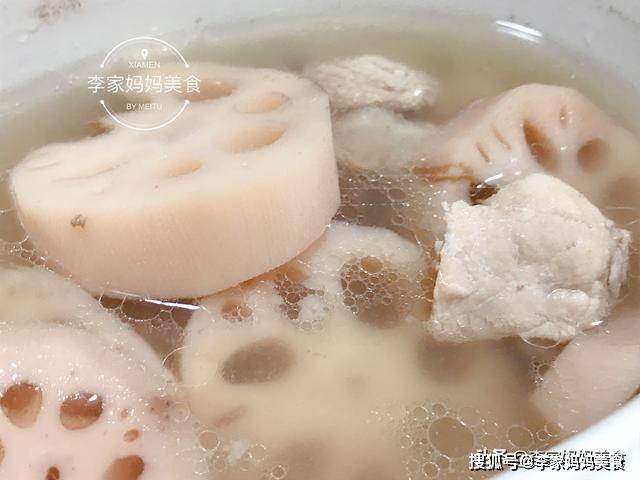 银耳怎么做最养胃 43b20bc3b9084038841063fc40d4190c.jpeg