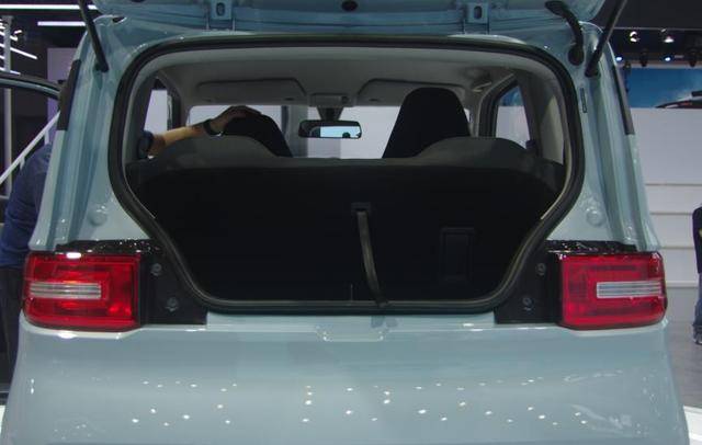 如何快速上手小车 8f5a716afed44cf6a31250d9b713d9f1.jpeg